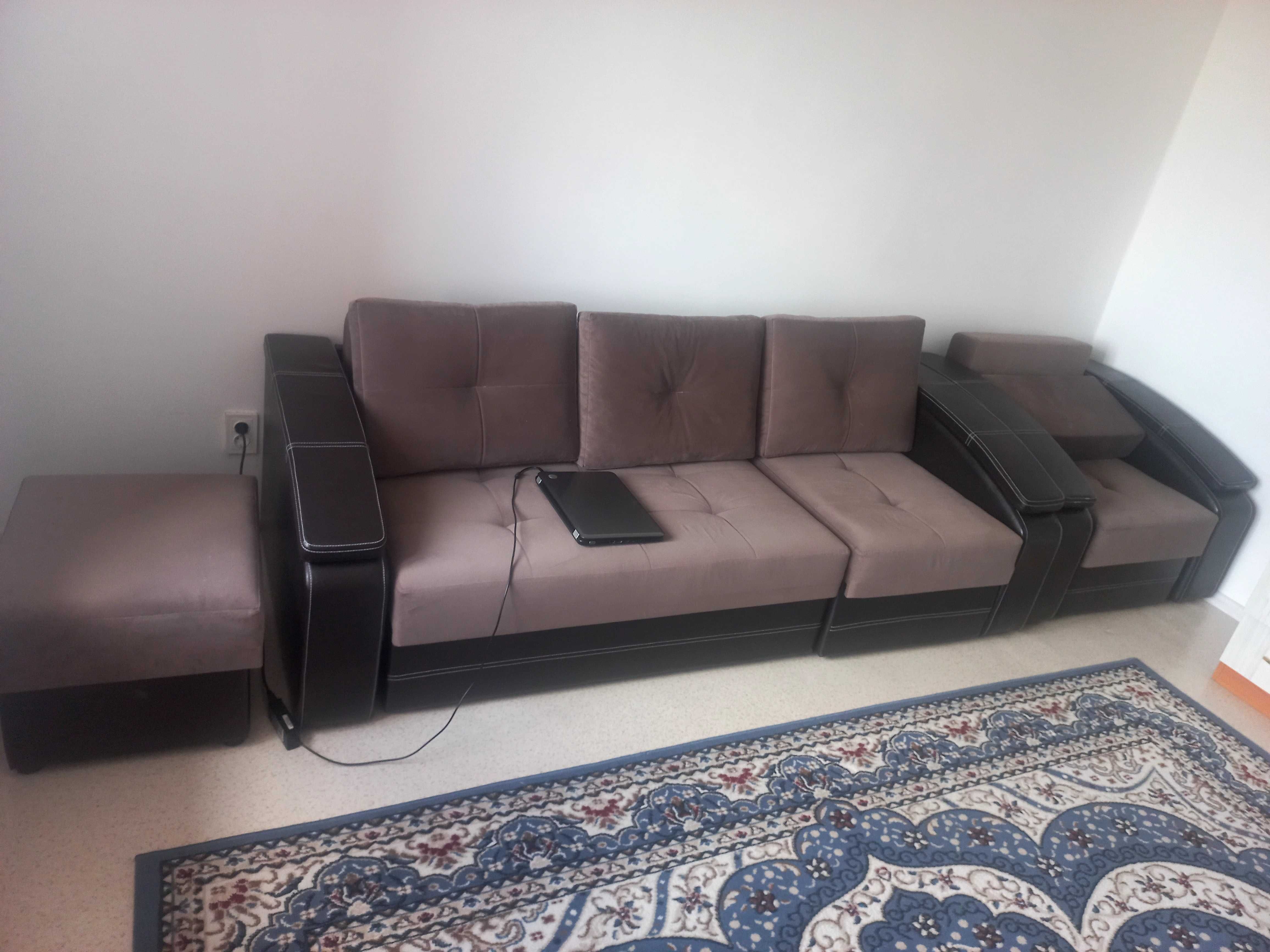 Продам диван с креслом