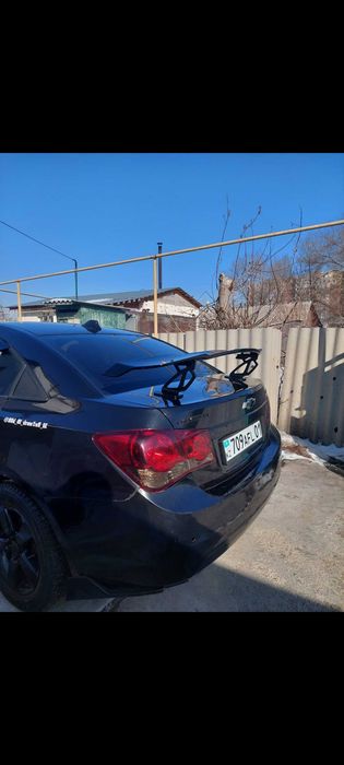 Спойлер на багажник
