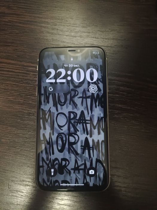 Продам айфон 11 64гб