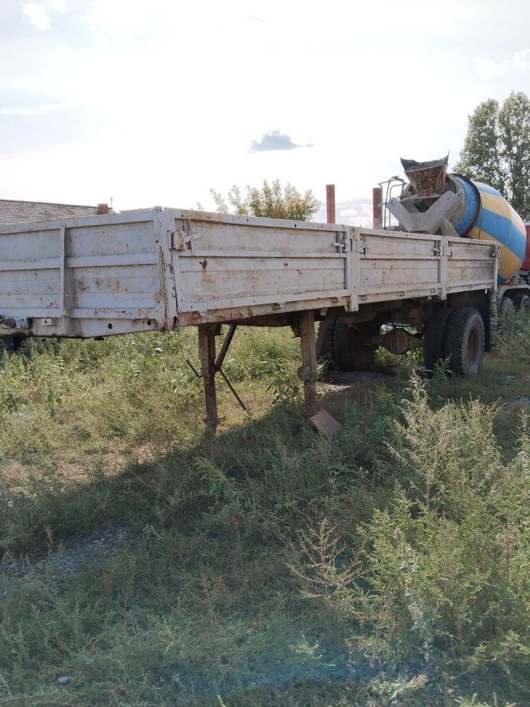 Продам полуприцеп.