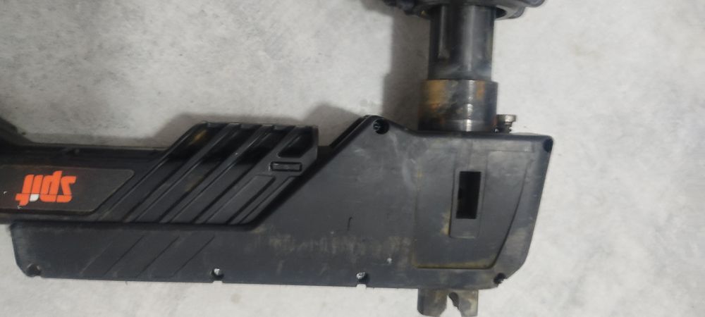 Spit Pistol cuie metal