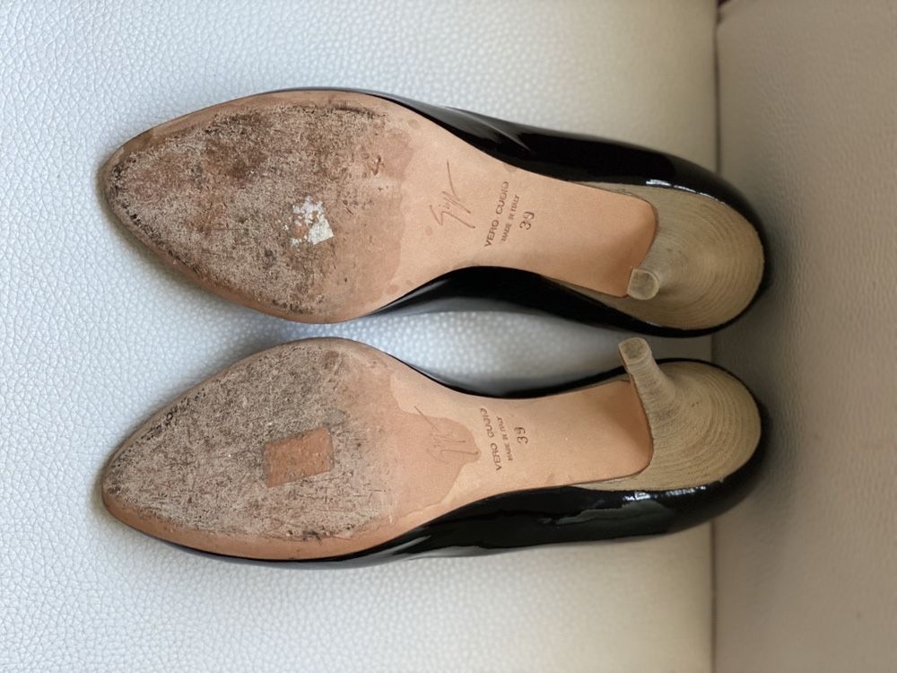 Giuzeppe zanotti design лачени токчета 39