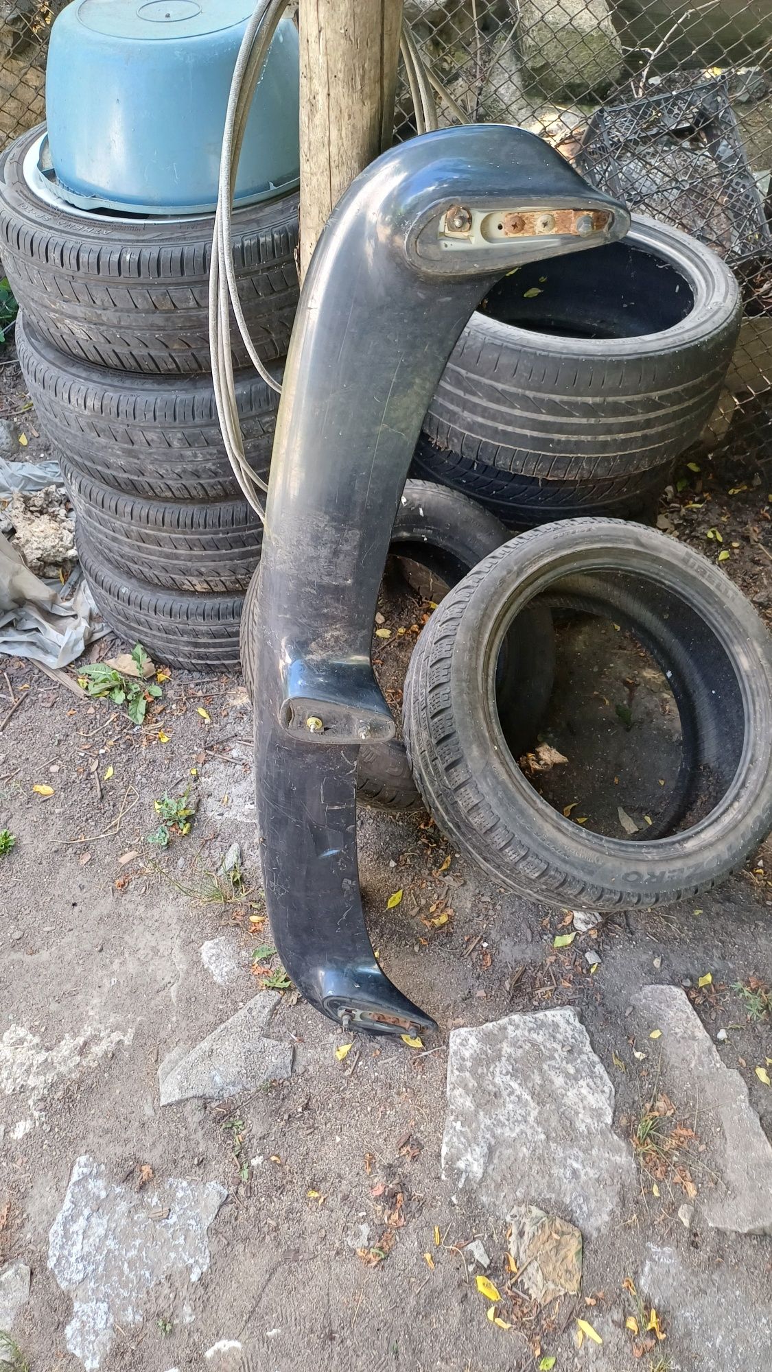 Части за mazda 323f