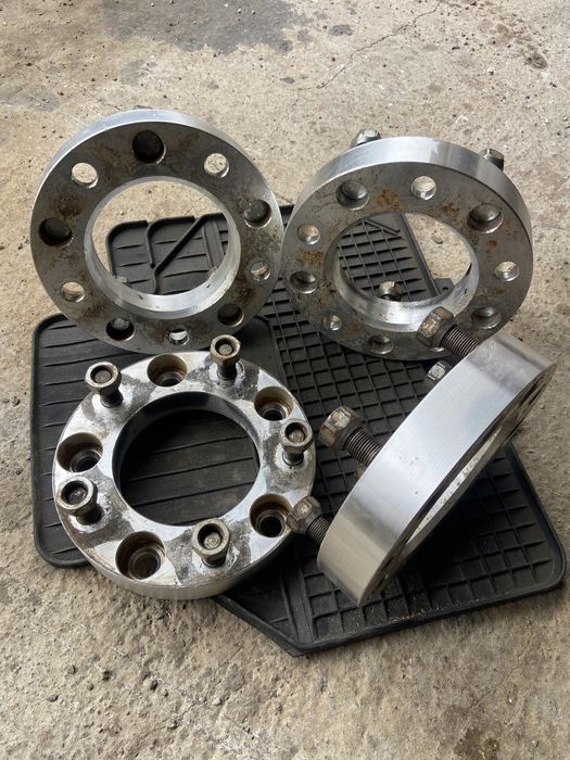 фланци 5X165.1 Land Rover