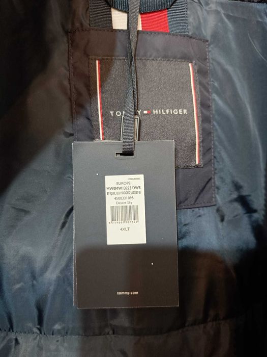 Jacheta Tommy Hilfiger 4XLT.