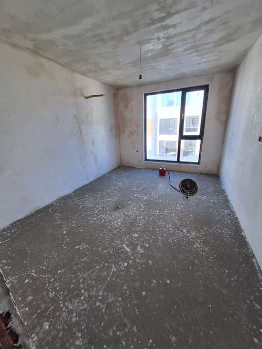 Продава се Тристаен апартамент в Пловдив, Остромила - 114 кв.м за 1202 €/кв.м - Снимка #5