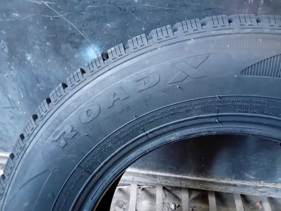 4бр зимни гуми RoadaX 205 70 15 DOT2424