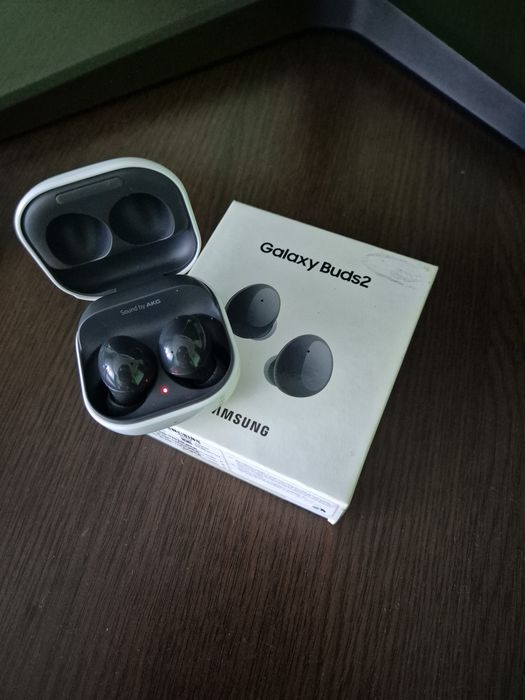 Samsung Galaxy buds 2