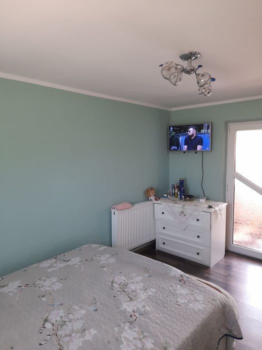 Vând proprietate în comuna Maicanesti
