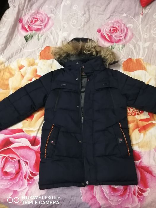 Продам зимнюю куртку