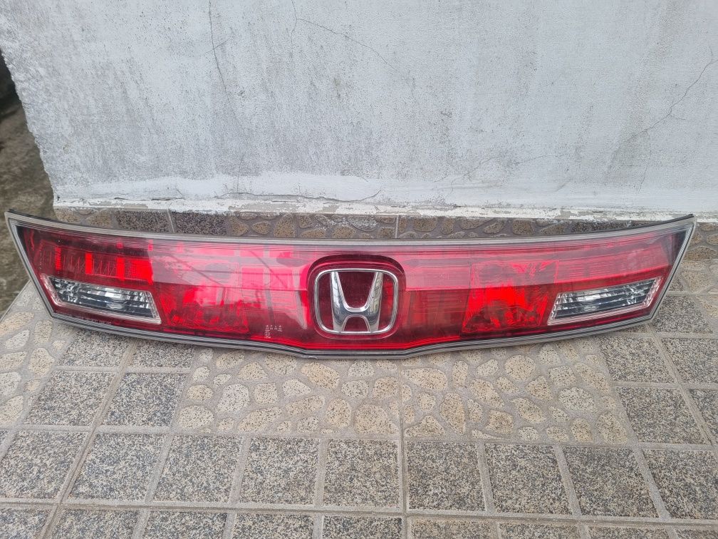 Honda Civic 8 части