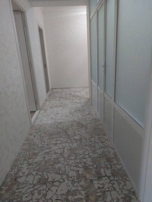Миробод ойбек метро ёнида ижарага квартира бор
