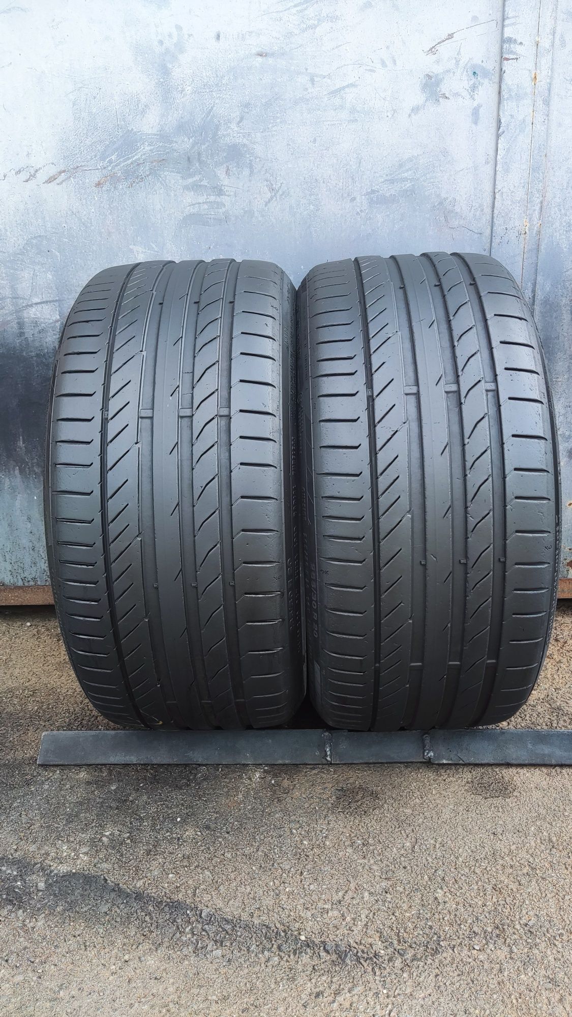 2бр. летни гуми 265/30/20 Continental Premium Contact 5
dot22
6.7mm
До