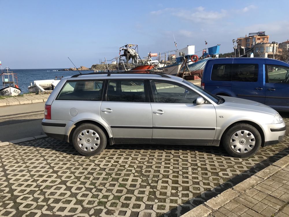 VW Passat  1,6, Комби