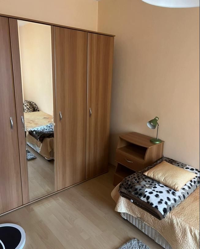 Тристаен апартамент под наем в ж.к. Борово, 2168300