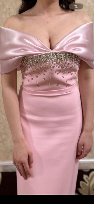 Rochie de seara roz