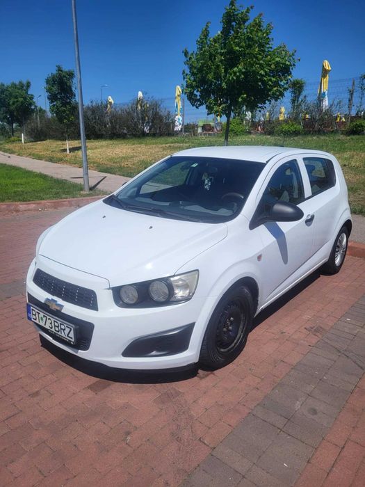 Chevrolet aveo hatchback