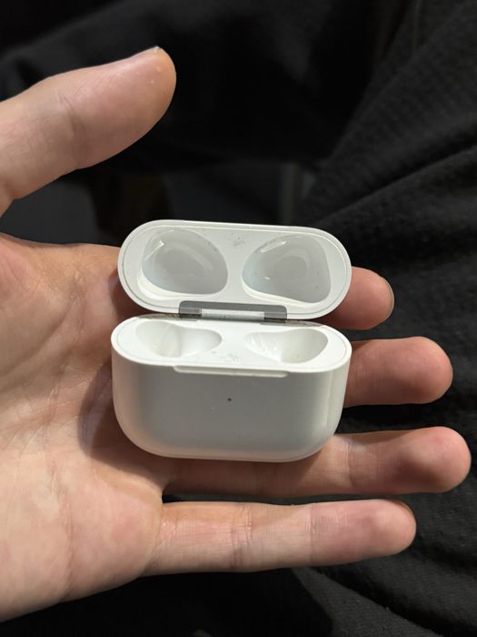 Кейс airpods 3, только кейс (оригинал)