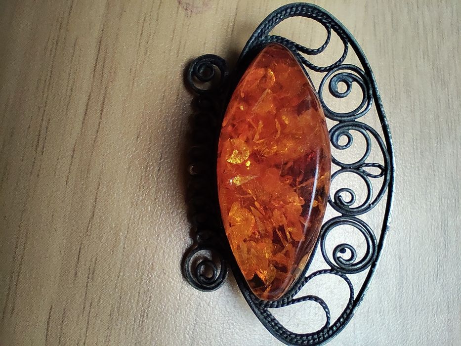 Бижута от натурален балтийски кехлибар