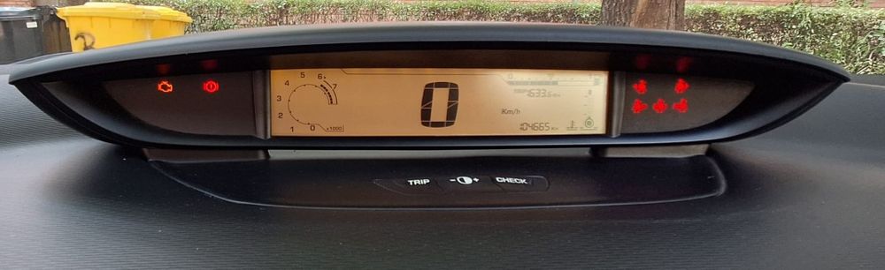 Vand Citroen C4 2010 1.6 benzina