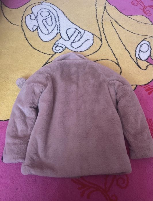 Palton fete 7-8 ani