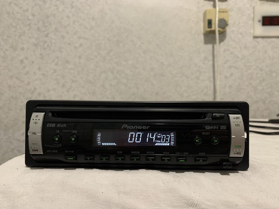Авто Cd плеър Pioneer