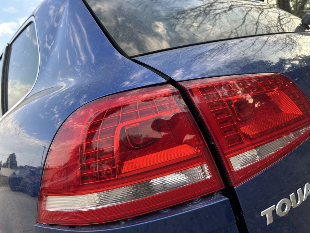 Stop led  dreapta haion Volkswagen Touareg 7P 2016