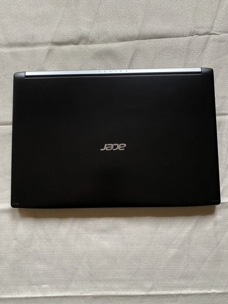 Геймърски лаптоп Acer Aspire 7 A717-71G-75MG, 17.3"