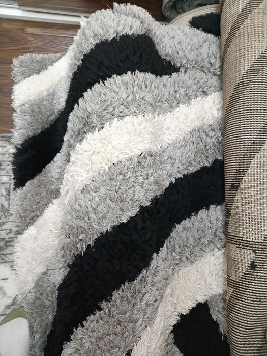 Продаётся ковёр фирмы SAG.