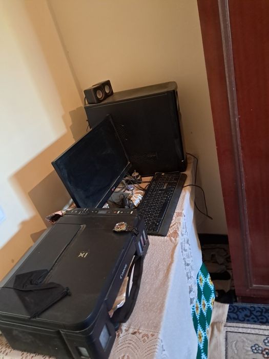 Damashni kampuyter sotiladi