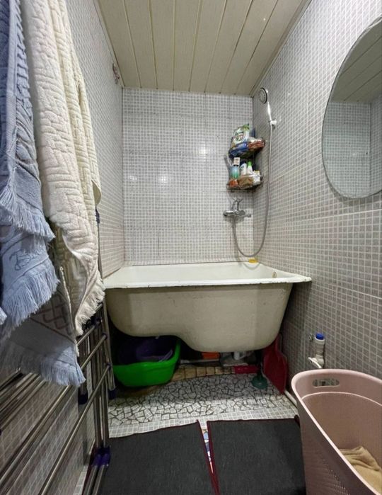 Сурочна продажа квартира куйлук массив 5 галерека уй 2 хона