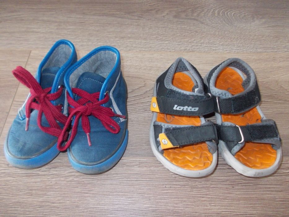 Papuci si sandale copii