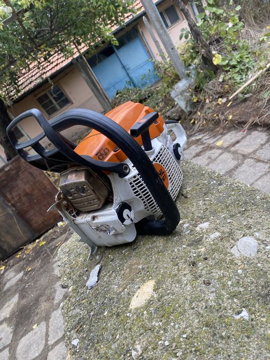 Продавам Stihl ms 261