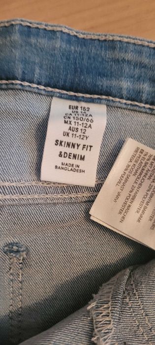 Сет от два чифта дънки Н&М за момиченце