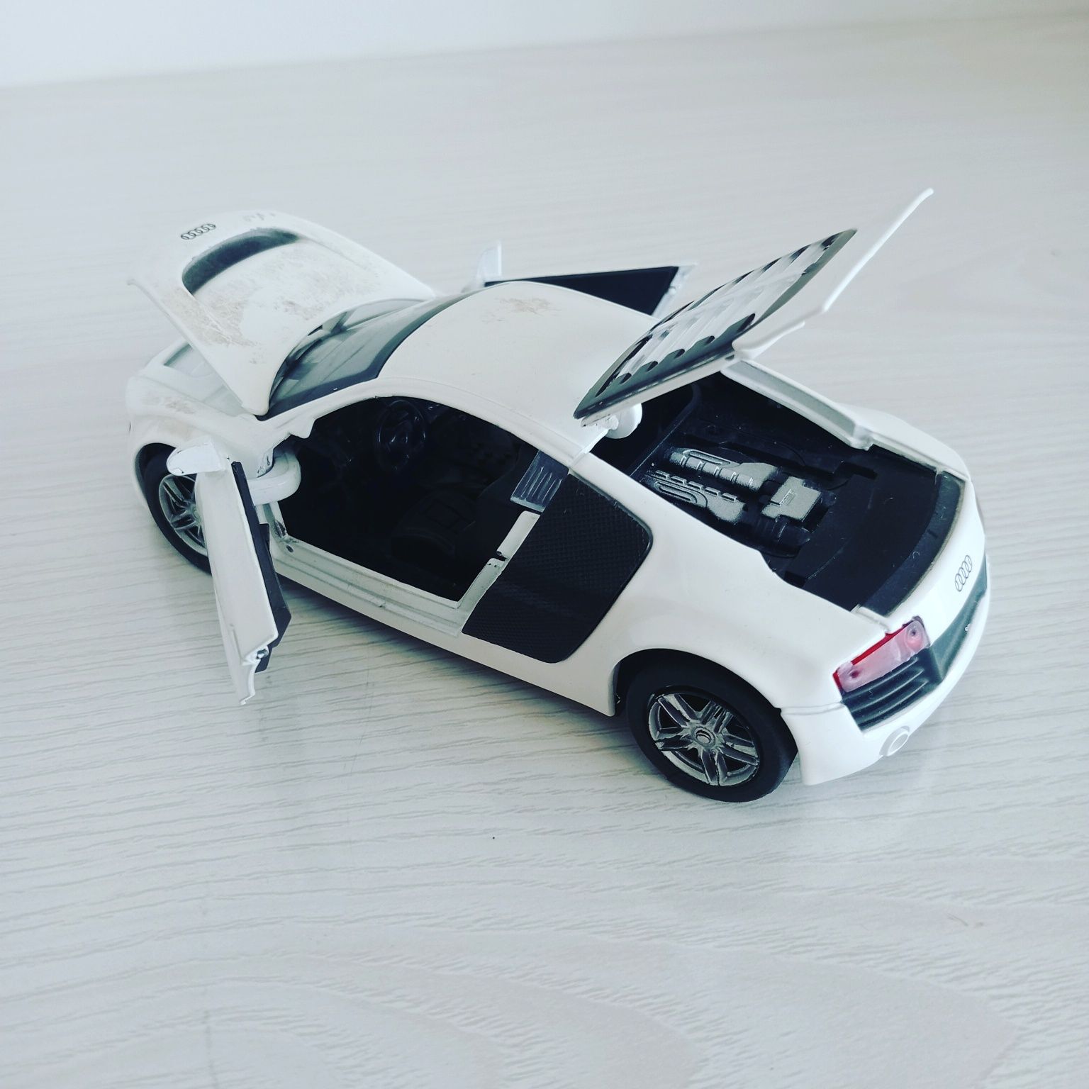 Avto mode Audi car