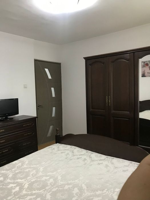 De închiriat apartament cu două camere – Zona Dacia