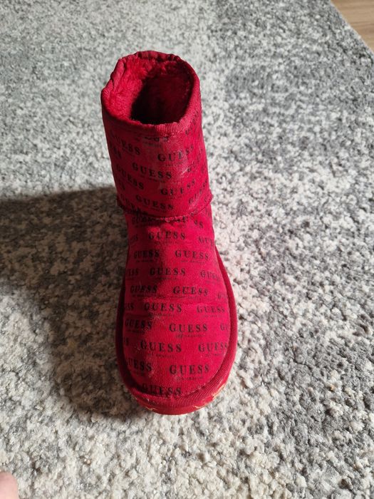 Vand ugg guess ca noi