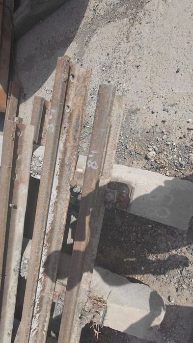 Temir yol Rels sotiladi 43 50 65 lik