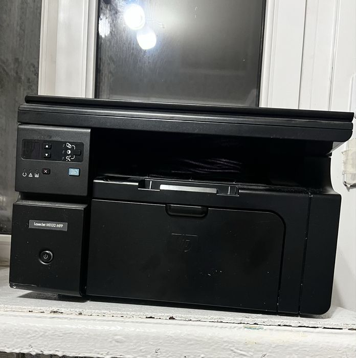 Принтер hp Loseriet MI132 MFP