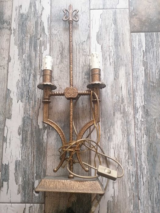 Veioza vintage din fier