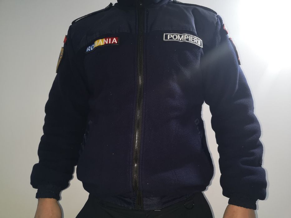 Jachetă pompieri tip fleece.