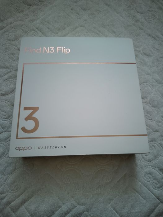 Oppo reno N3 Flip