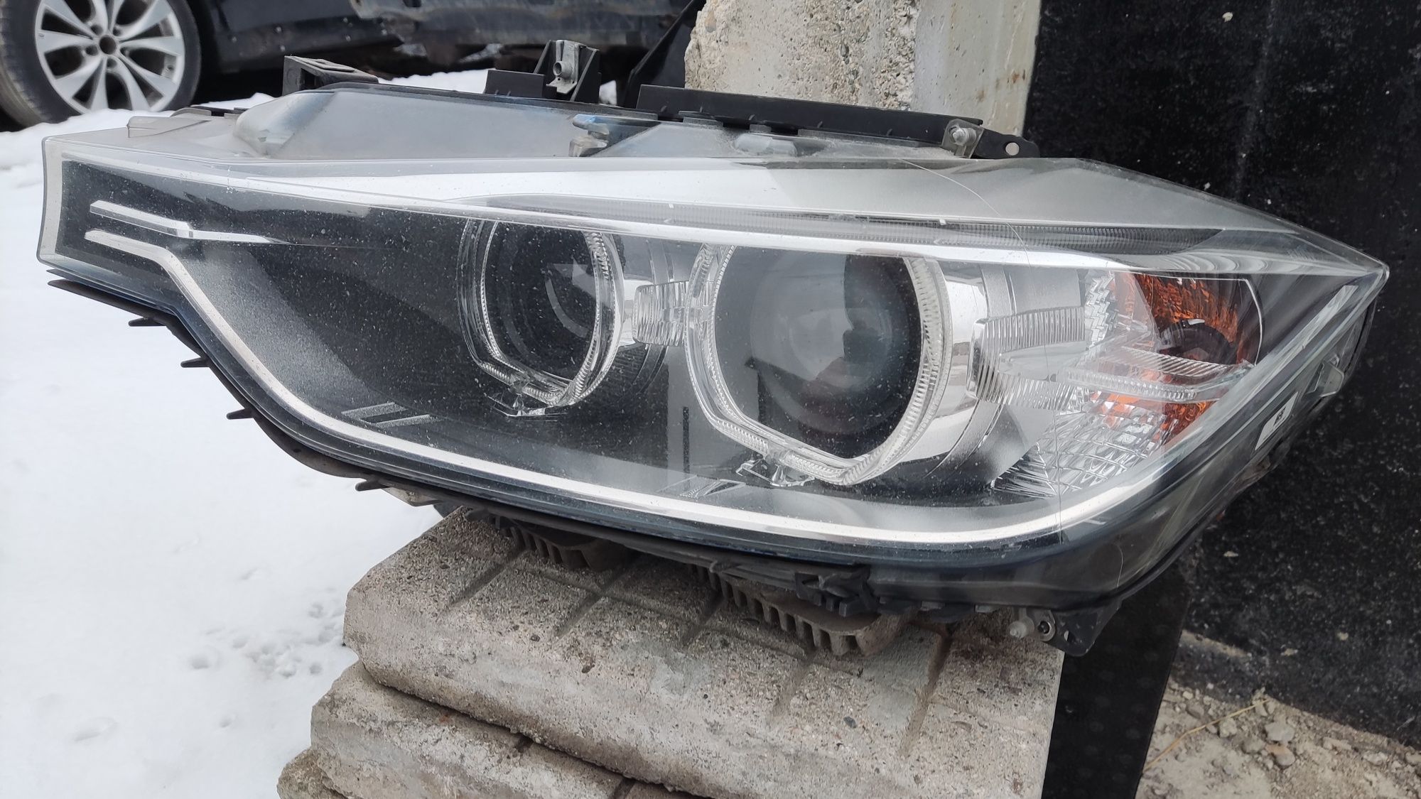BMW F30 Dynamic xenon фарове
