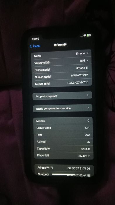 iPhone 11  foarte bun