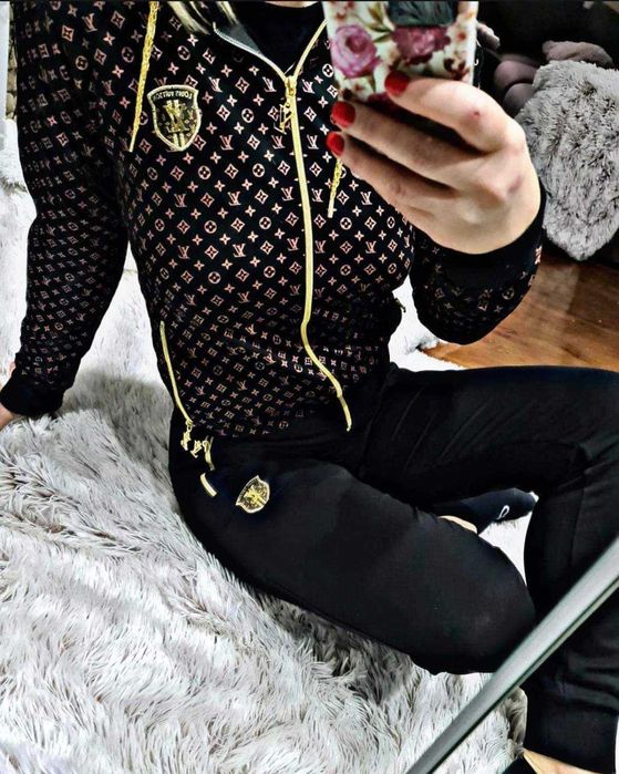 Jacheta Louis Vuitton marime XL