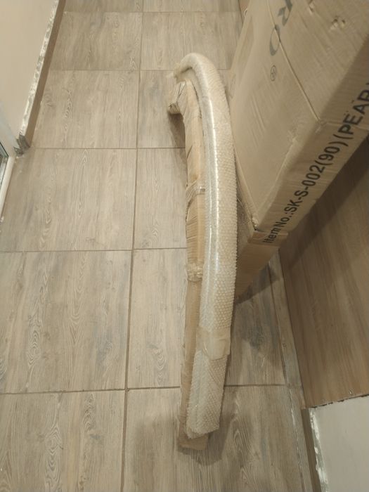 Параван за баня  в кашон