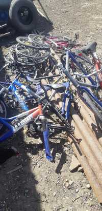 Biciclete ,piese sau pt reparat