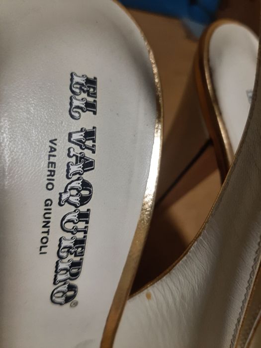 Оригинални естествена кожа обувки нови цена