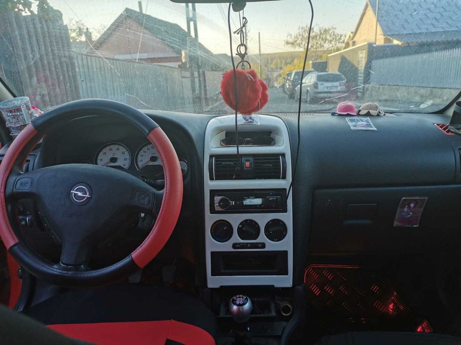 Vand Opel Astra G 2001 in stare buna