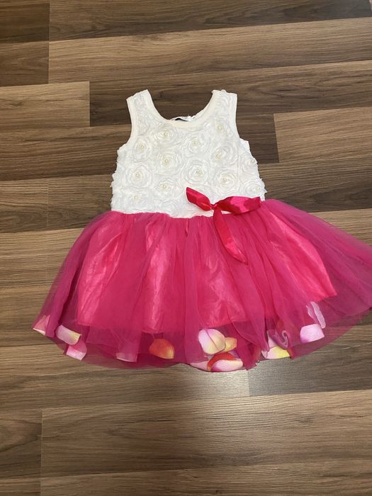 Rochita alb cu roz si salopeta